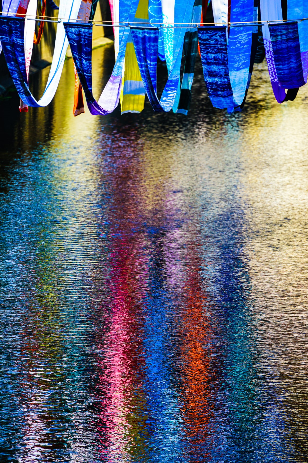 目白大学・目白大学短期大学部主催の「染の小道」第3回フォトコンテスト入賞作品が決定 — 5月12日に同大新宿キャンパスで表彰式を行う