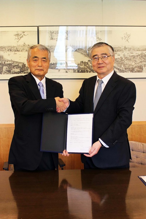 共立女子大学が麹町学園女子高校と協定を締結 — 高大連携で英語力強化へ向けた新たな入試制度を導入