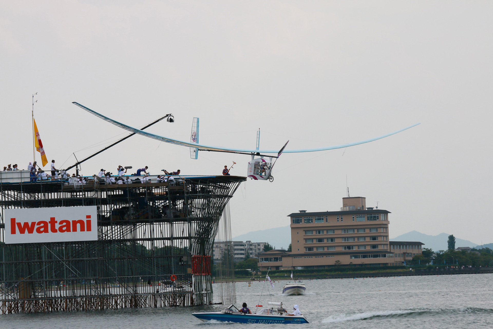 芝浦工業大学 — 映画『トリガール！』モデルチームが鳥人間コンテストでチーム記録を2倍以上更新