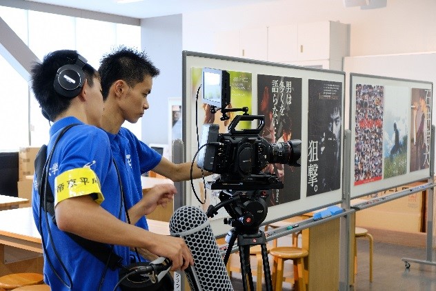 現代ライフ学部人間文化学科メディア文化コースの学生がBlackmagic Designの4.6K映像撮影機材を導入し、オープンキャンパス動画を撮影・制作 — 帝京平成大学