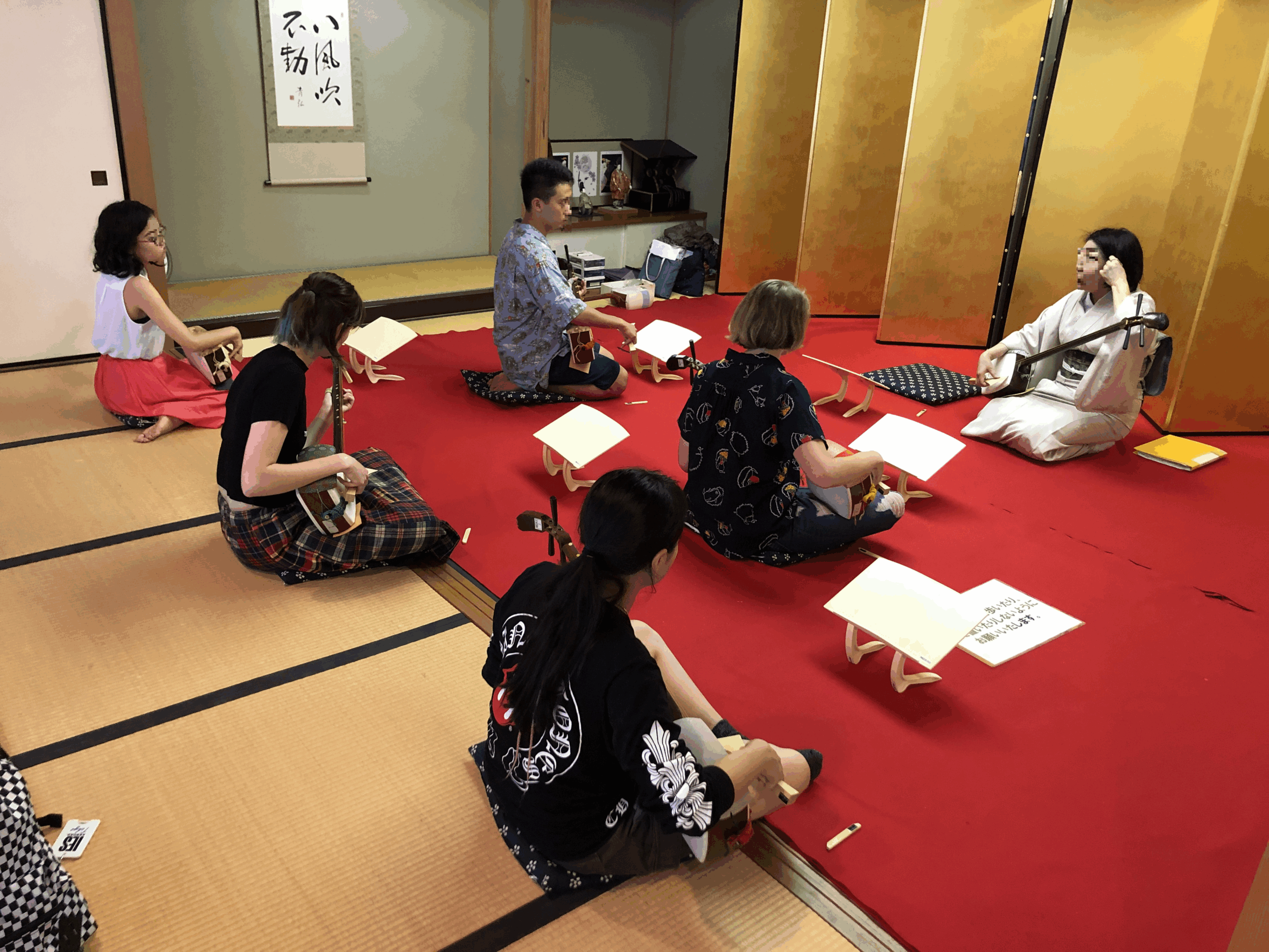 【日本の伝統文化に触れる】神田外語大学で箏と三味線・唄の教室を開講