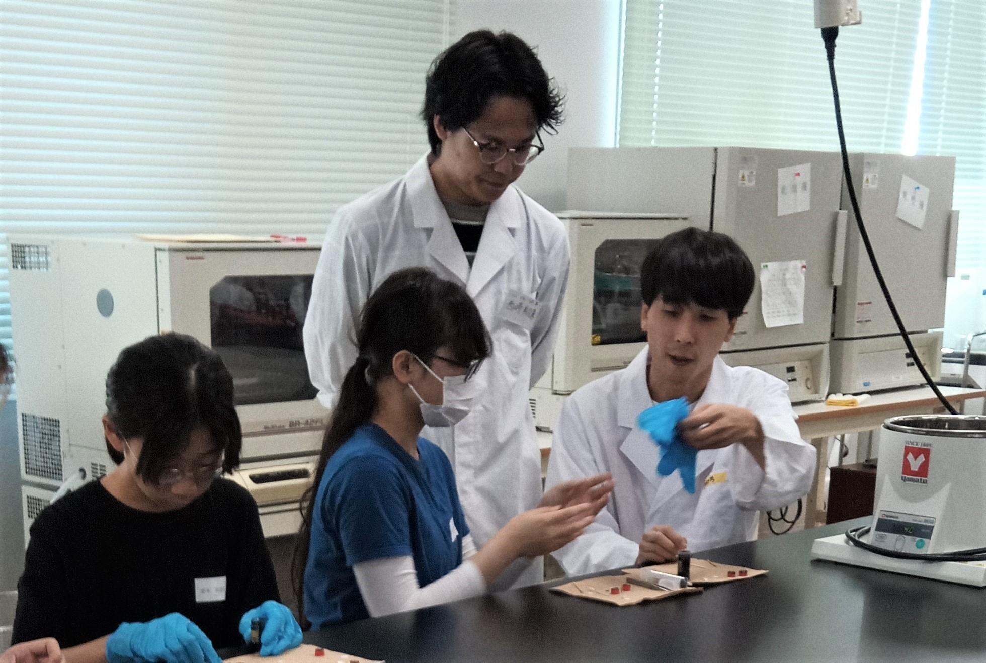 １２月２５日、「交野市中学生理科セミナー」を開催 ～身近な”フシギ”を探究し、科学のマインドを育てる～–摂南大学