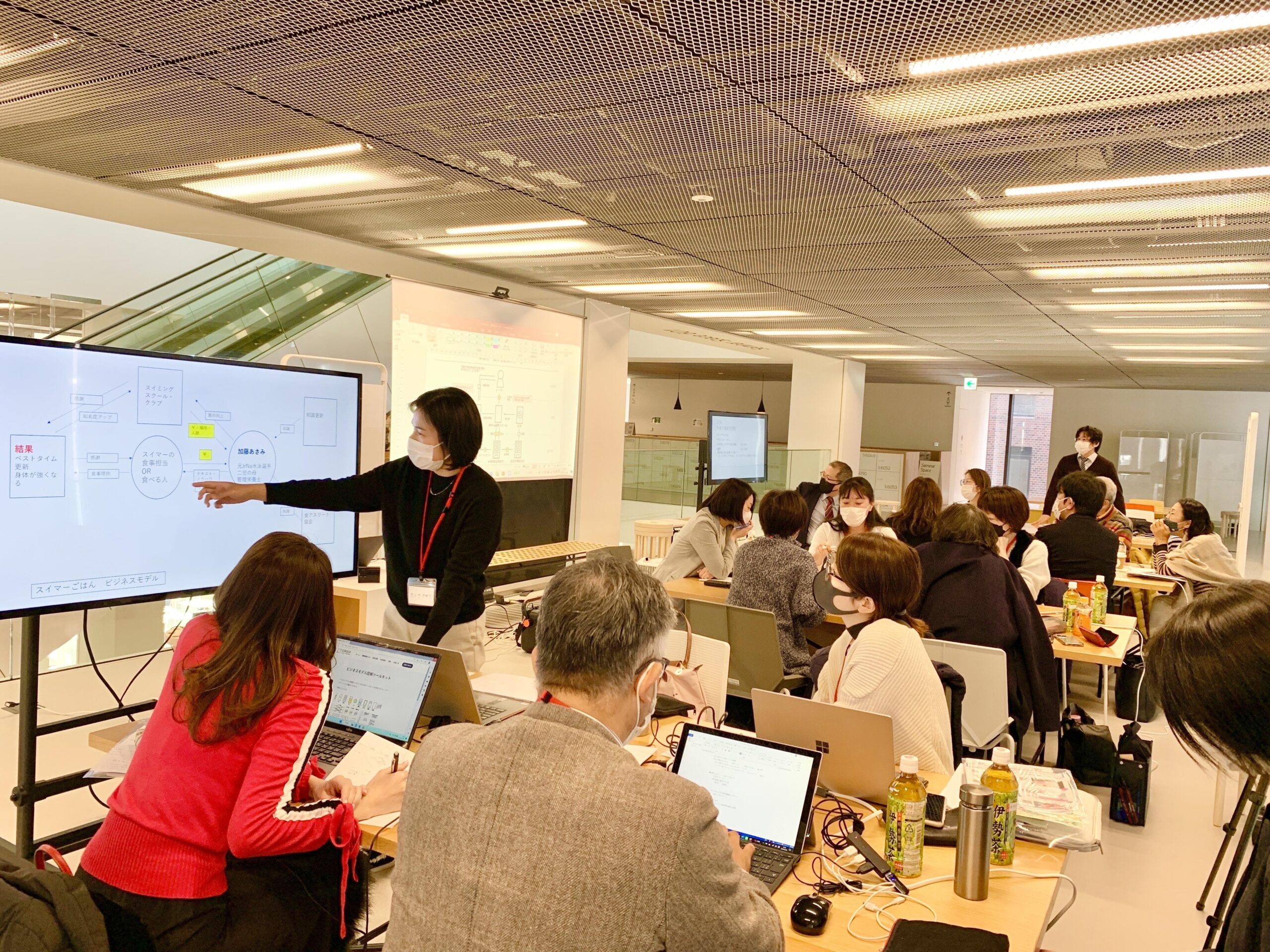 武庫川女子大学経営学部が起業をサポートする「起業人材育成講座」が7月7日にスタート。「起業したい」人ならだれでも受講できます。