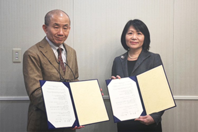 ◆関西大学が山脇学園中・高校（東京都）と高大連携協定◆大学教職員が高校で講義・説明会／中等教育でのDX人材育成へ～ビジネスデータサイエンス学部4月設立を前に～