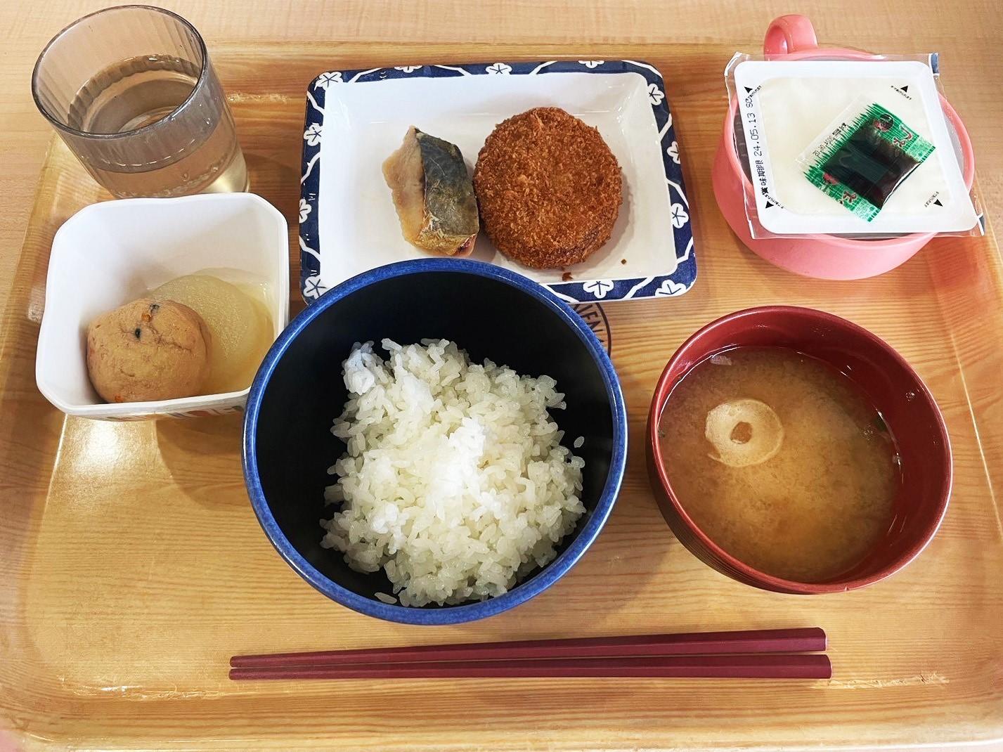 ◆学生にもコメ高騰の実感が高まる中、値段据え置きで奮闘◆関西大学の100円朝食、利用者急増中 ～食費を削りがちな大学生に、健康と学びを支える支援を～