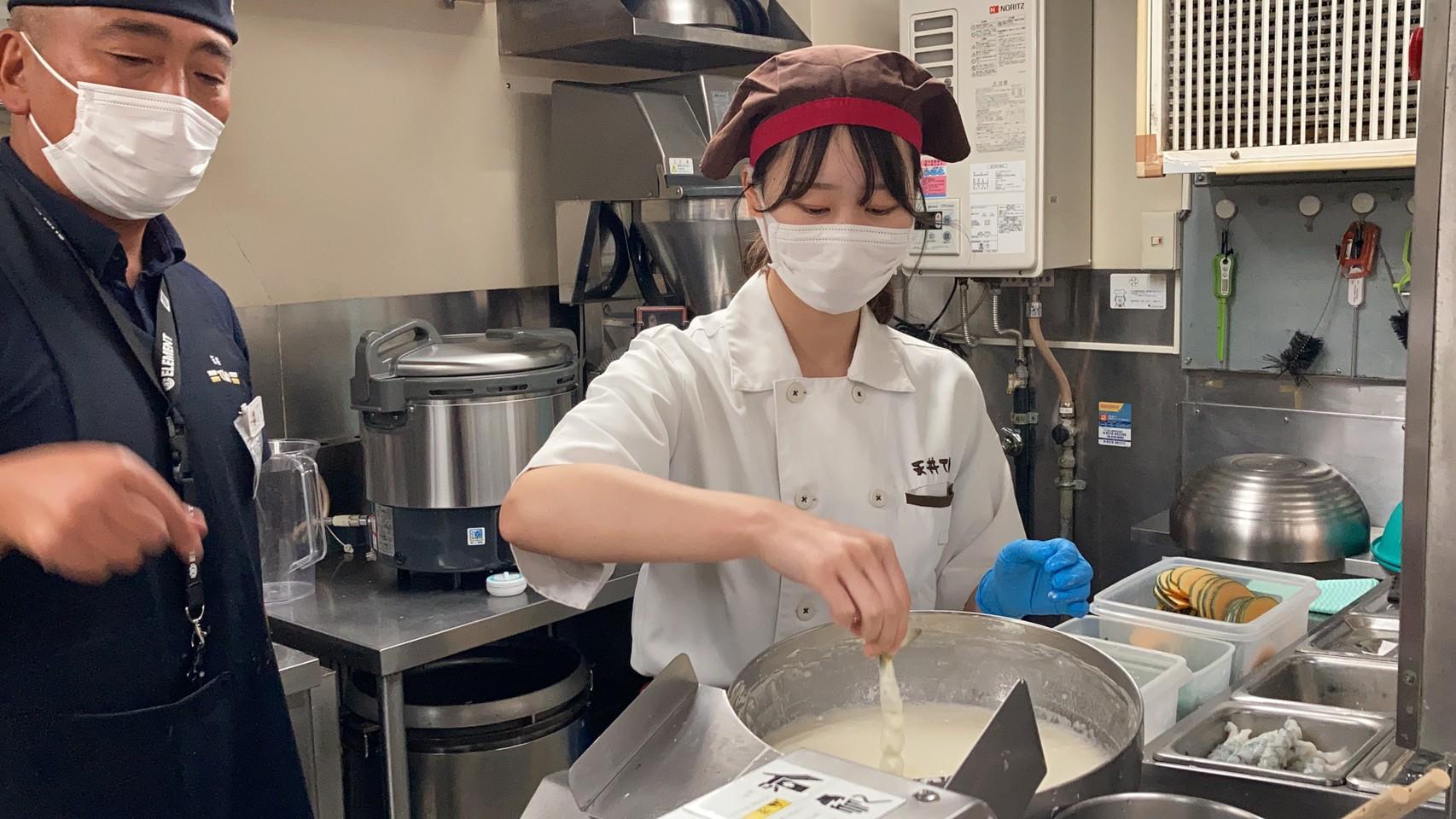 産業能率大学×ロイヤルホールディングス（株）産学連携 — 「天丼てんや」商品企画プロジェクト始動