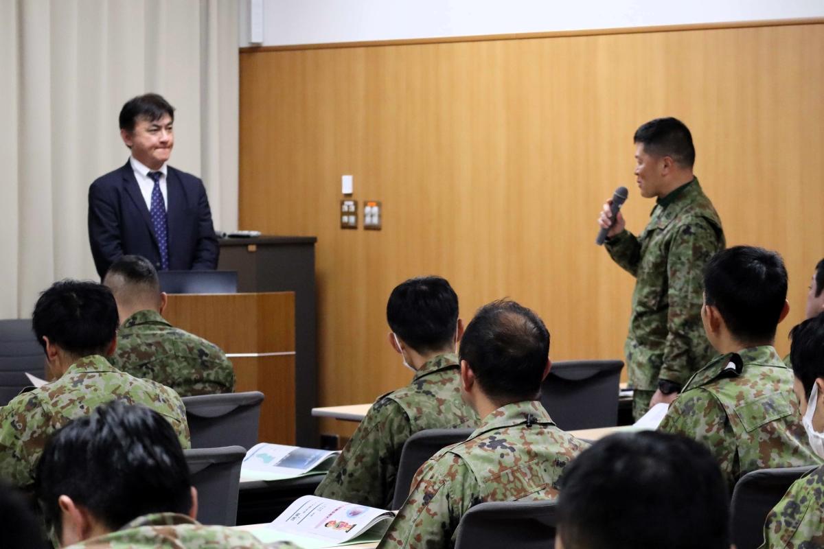 弘前大学が陸上自衛隊員を対象とした放射線防護研修を初開催 ― 講義と実技演習を通じて知識・技術の習得を図る