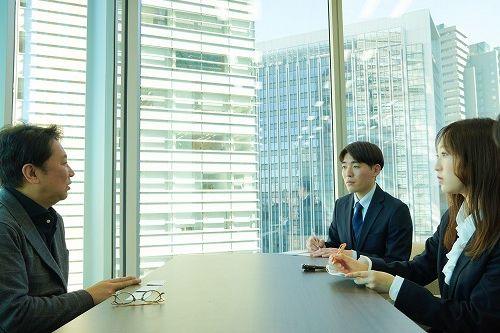 駒澤大学キャリアセンターがプロジェクト「襷（たすき）」を開始 ― 在学生が卒業生に取材、キャリアの襷を繋いでいく