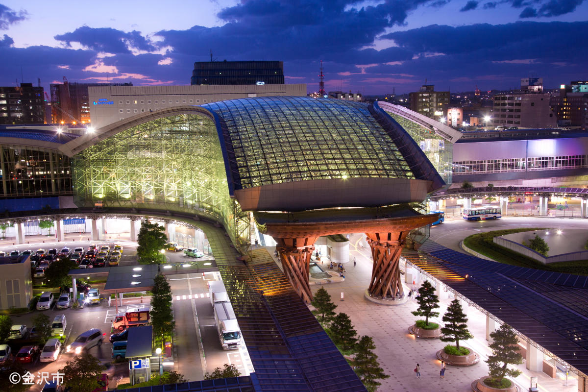 電気学会 電子・情報・システム部門大会が、金沢の建築と街づくりをテーマにした「特別講演」と脱炭素・災害に強いエネルギーレジリエンスに向けた「先端技術セミナー」を開催。8月28日（木）金沢工業大学扇が丘キャンパス