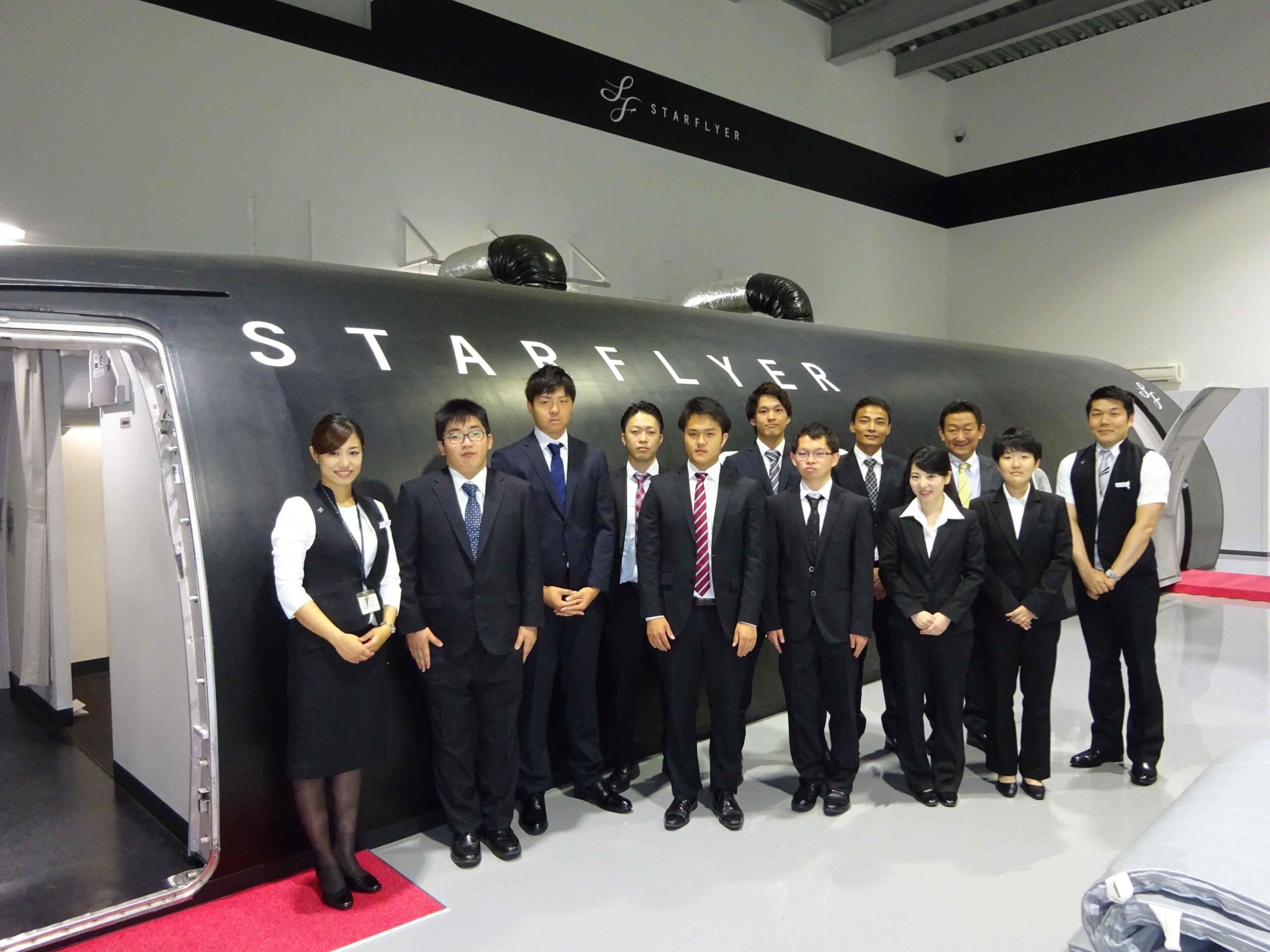 共栄大学が株式会社スターフライヤーとのコラボレーション授業を実施 — 航空業界を目指す学生たちが現場を体験