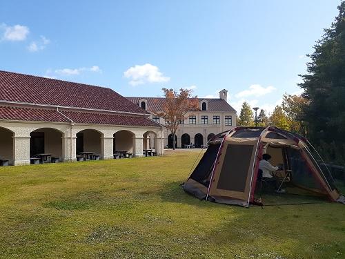 関西学院大学　テント内で作業すると創造力が高まる可能性を示唆～Camping Campusの教育効果を初めて実証～