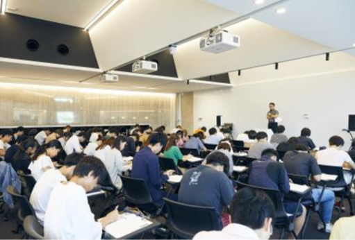 追手門学院大学が2019年度宅建試験で合格者70人、合格率80.5％を達成 —  新設した茨木総持寺キャンパスの「学びあい、教えあい」の環境づくりが定着