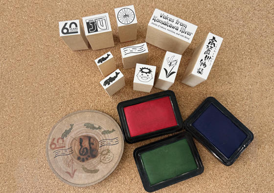 「伐採された欅を活かしたい」想いから生まれた城西大学坂戸キャンパスの欅を利用したコースター作りを実施 ― 「高麗川物語―環境と食と健康―」関連企画