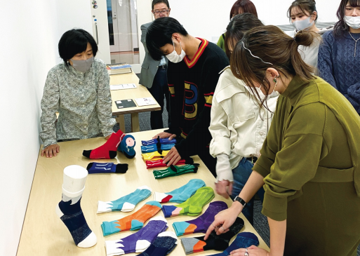 近畿大学×エコノレッグ　新特許技術を用いた高機能靴下を開発　1/18（月）に新商品「走る靴下『AMENOKAK（アメノカク）』」発表会を開催