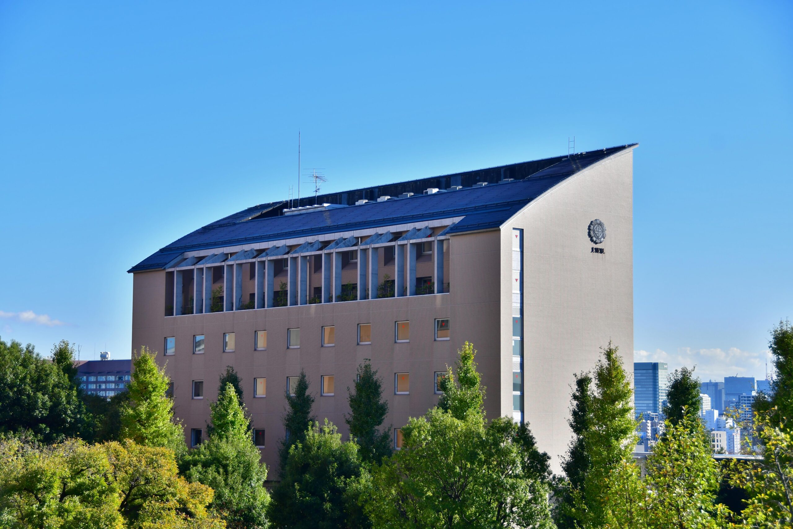 日本女子大学現代女性キャリア研究所が12月2日（土）にシンポジウム「女性が働く意味を問う」を開催 –「共働き文化」を通して女性の就労を考える —