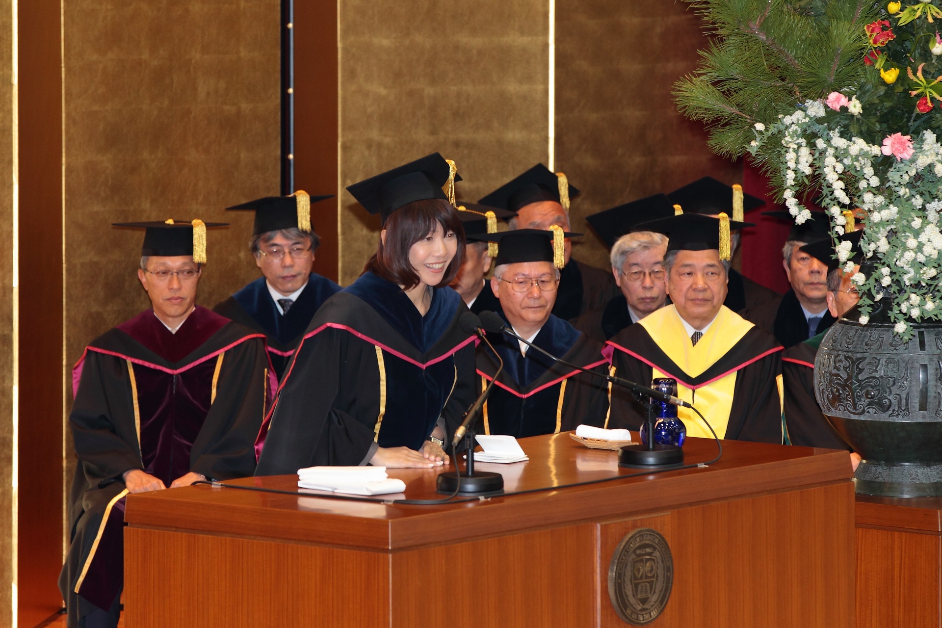 大阪学院大学が4月4日に入学式を挙行 — 高橋尚子さんが新入生に祝辞を贈る