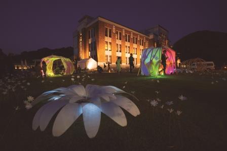 学生手作りのあかりのオブジェ150個が城下町・金沢の秋を彩る「金澤月見光路2015」開催 — 金沢工業大学