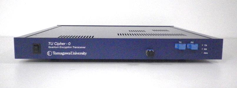世界初　玉川大学 量子情報科学研究所がランダム化機構組込のイーサネット対応の量子エニグマ暗号トランシーバを開発しShowNetで相互接続 — 6月8日から開催される「Interop Tokyo 2016」で検証試験
