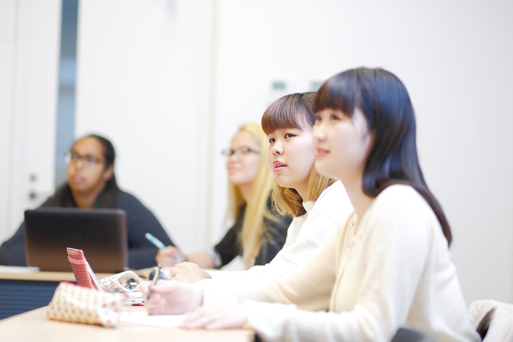 武蔵大学が人文学部にグローバル・スタディーズコース（GSC）を新設 ～“英語で”行う授業と海外留学による単位認定のみで卒業が可能に