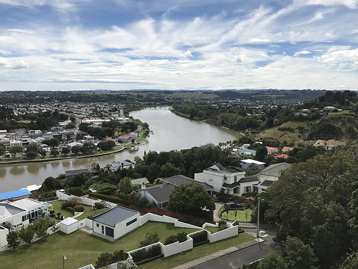 江戸川大学がニュージーランドのマッセイ大学と学術交流協定を締結 — 海外研修のプログラムがより円滑に
