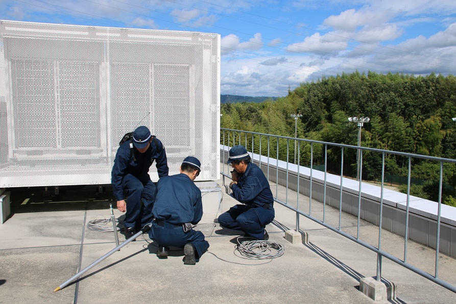 災害を想定した八幡警察署の機能移転訓練を実施 — 摂南大学