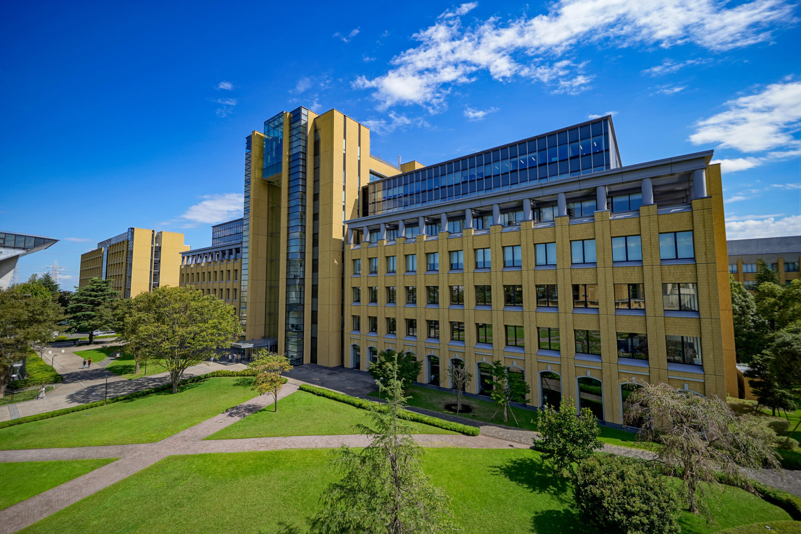 青山学院大学が12月11日に産学連携イベント「Meet up in AGU 2019 @ SAGAMIHARA」を開催 — 研究概要のプレゼンや研究設備機器の公開など