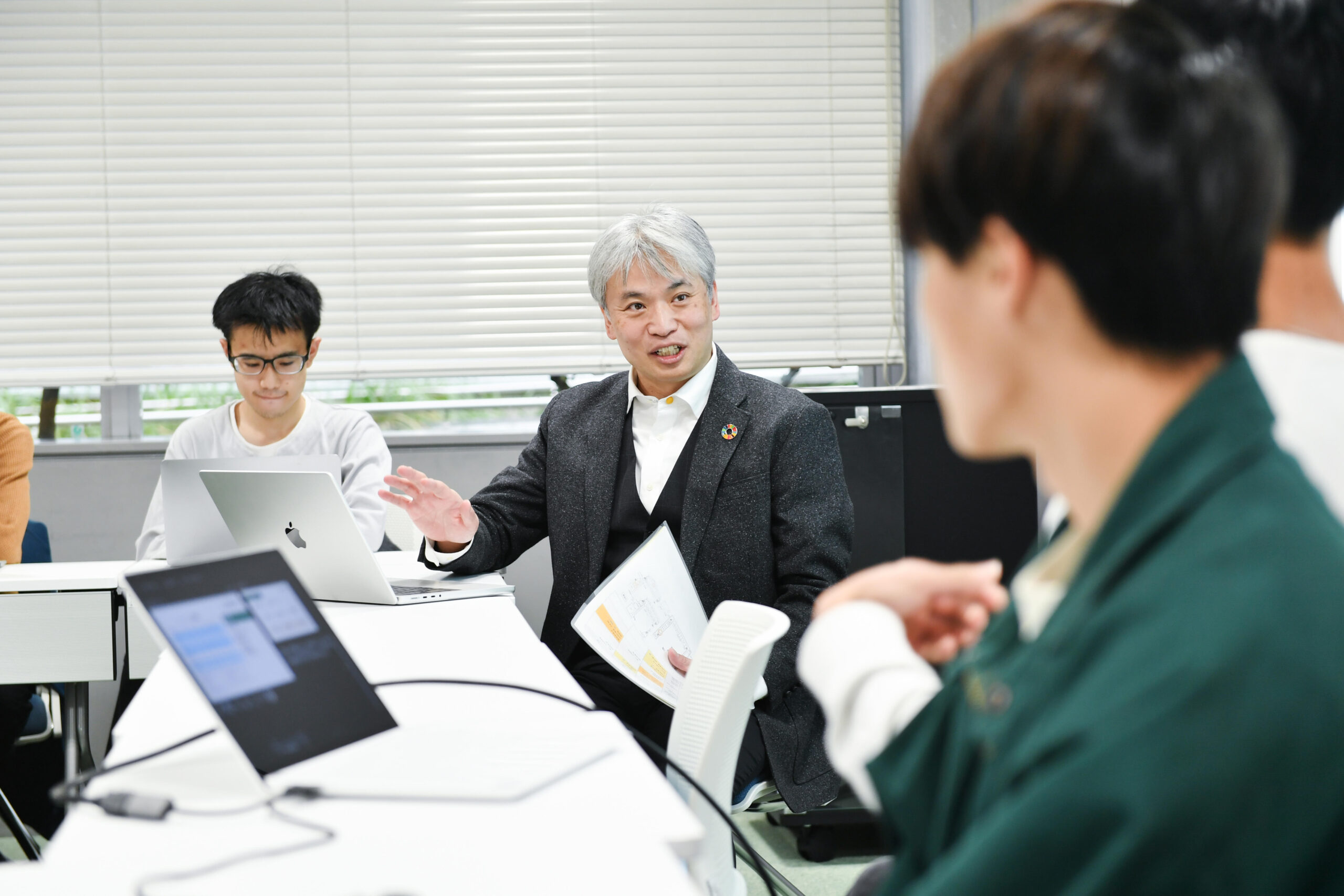 【武蔵大学】「面倒見が良い大学」15年連続首都圏1位、「小規模だが評価できる大学」8年連続首都圏1位ほか ― 伝統のゼミ教育が高い評価を得て、今年も多数のランクイン！―