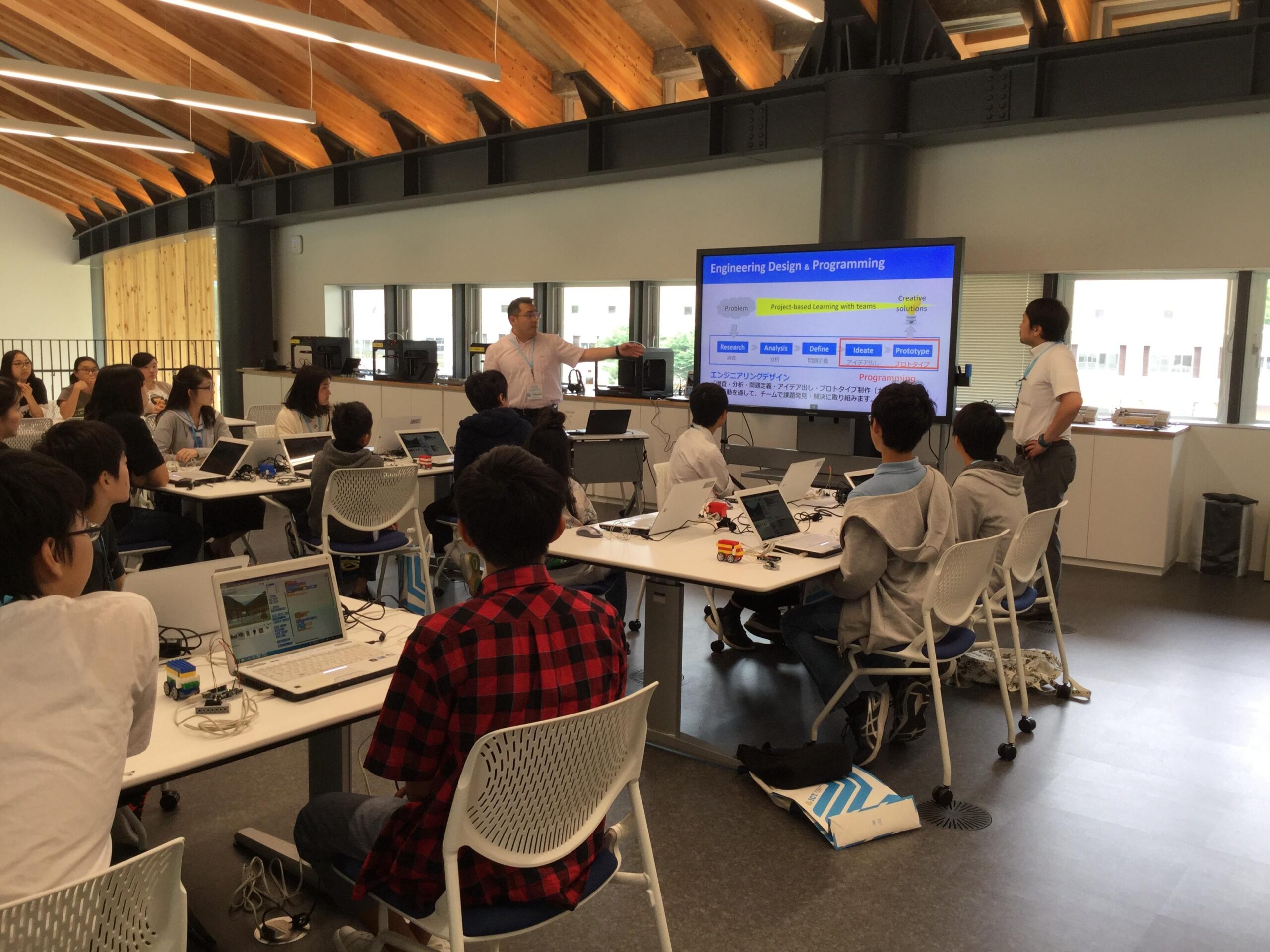 外国人教員によるエンジニアリングデザイン教育やSTEM教育を英語で体験 — 国際高専学校見学会 開催