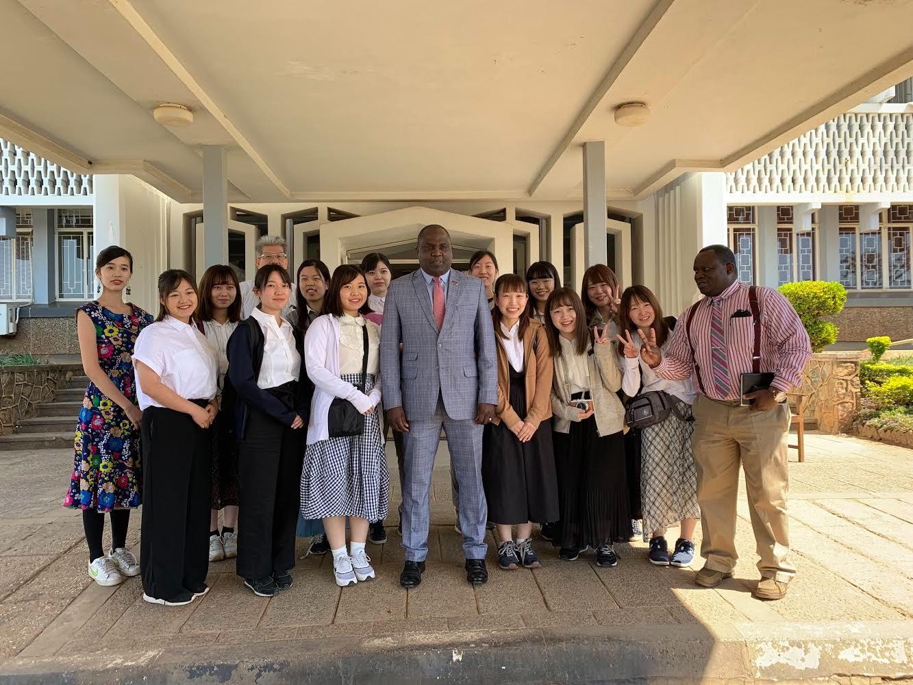 清泉女子大学が公式SNSで「地球市民学科マラウイフィールドワークシリーズ」を公開 — マラウイ共和国滞在中の学生らが現地の様子を発信