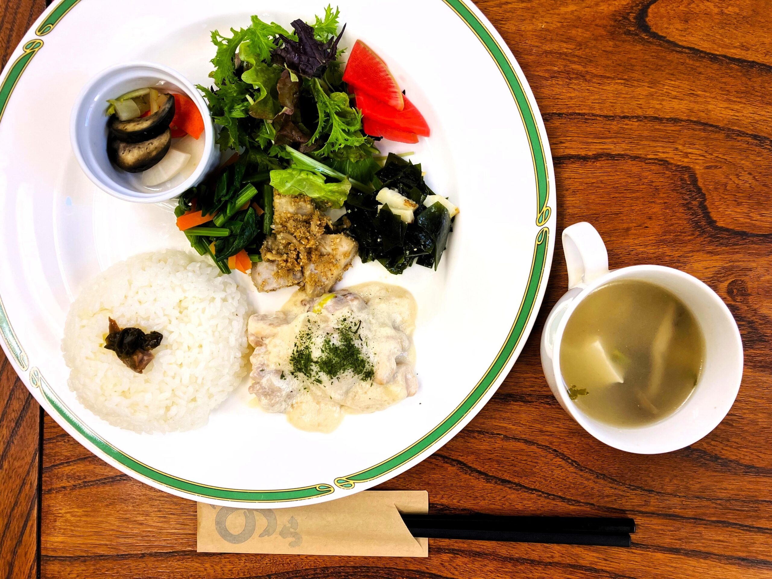 人間総合科学大学×さいたま商工会議所×会員事業所の産学官連携で、さいたま市農産物を使用した地産地消のメニューを共同開発