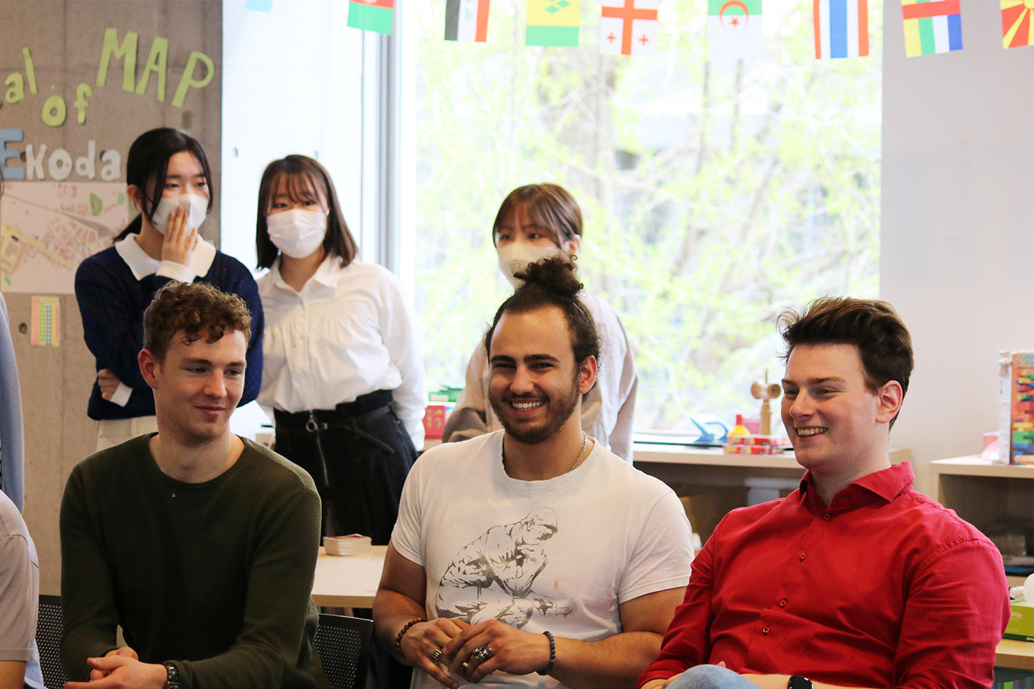 【武蔵大学】鬼になったら英語で自己紹介！ — 新入生も多数参加、国際村の対面イベント開催 —