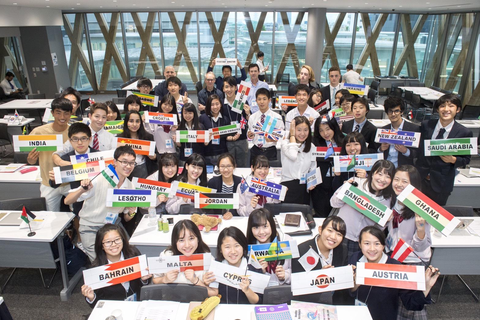 日本英語模擬国連（JEMUN）2019を開催　22ヶ国 42大学から289人、10高校から152人が参加