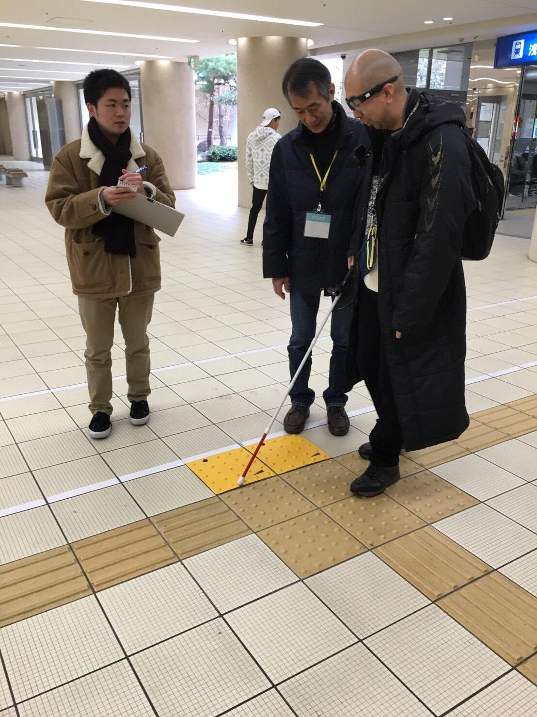 「コード化点字ブロックを活用したAI音声誘導サービス」の社会実装研究を開始。オープンデータ化し、金沢発の事業として他の自治体での普及も目指す。– 金沢工業大学