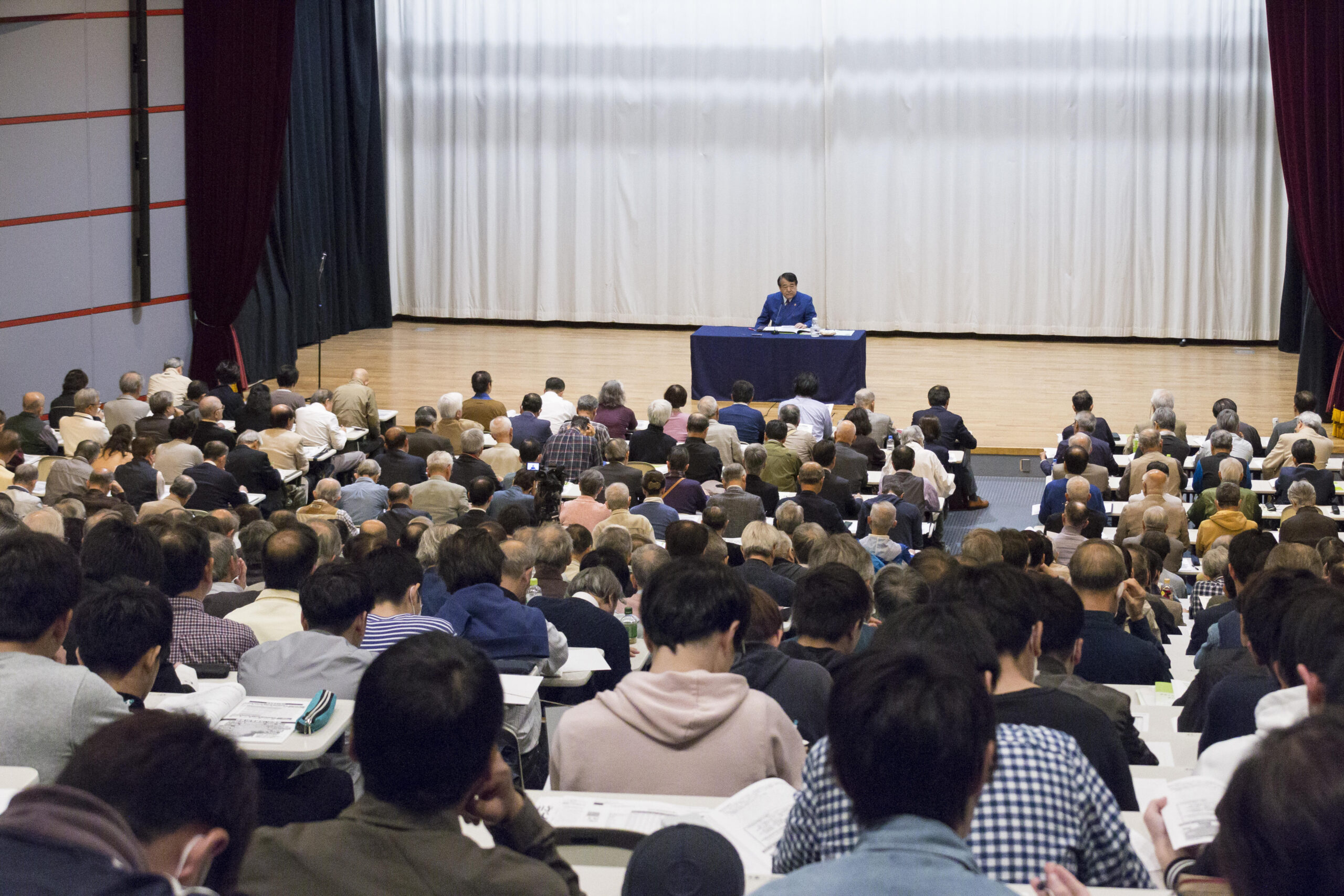 多摩大学が立ち向かう大都市郊外型高齢化の実践的活動　寺島実郎学長監修「現代世界解析講座」の2019年秋学期を開講 — 多摩ニュータウンを中心とする多摩地域リタイア人材の「知の再武装」を本格展開