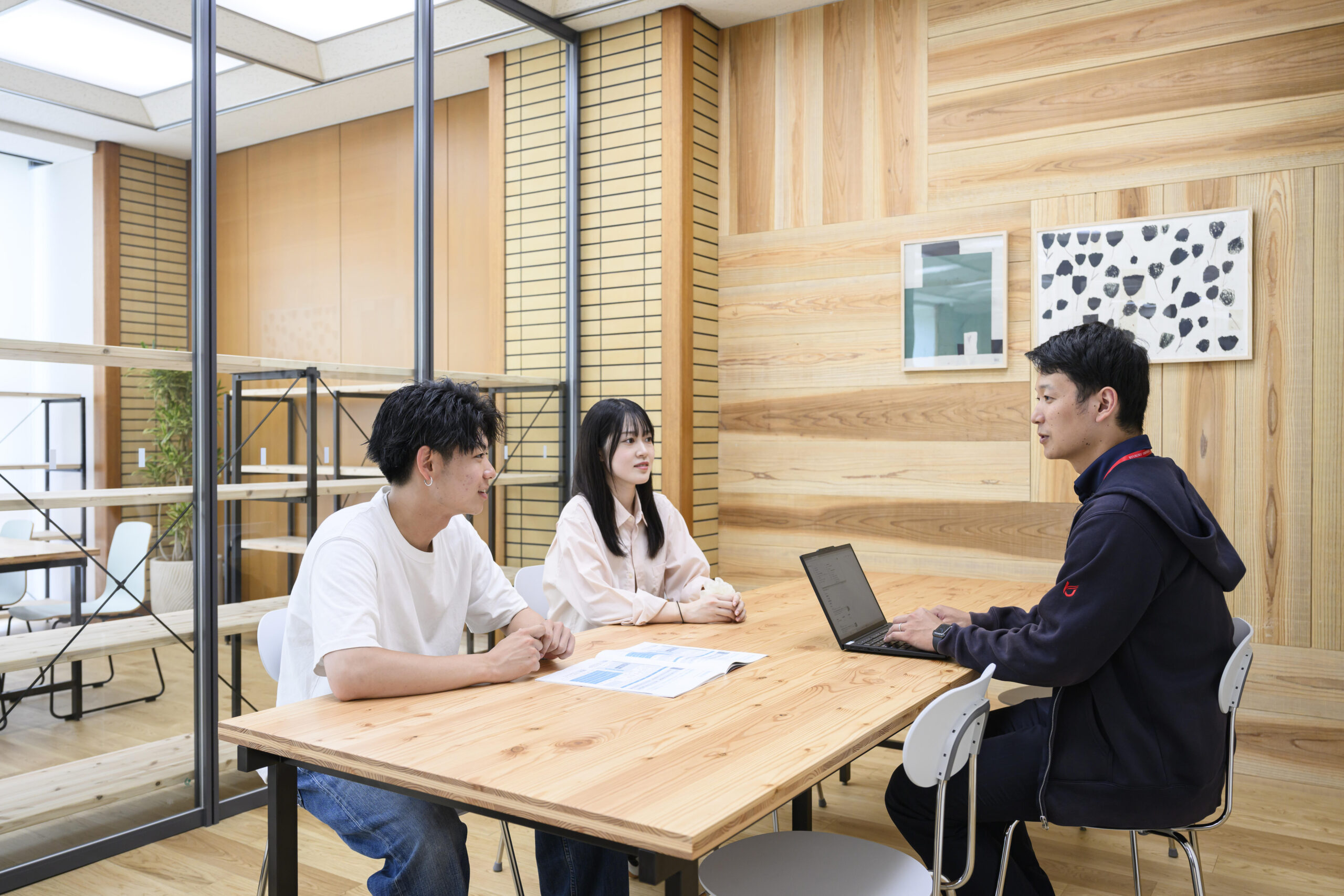 【龍谷大学】龍谷大学深草キャンパスに学びの総合窓口「Campus HUB」を9/1開設―学修者本位の教育と教職員の業務改革を実現する、新たな教学支援の拠点＜HUB＞―