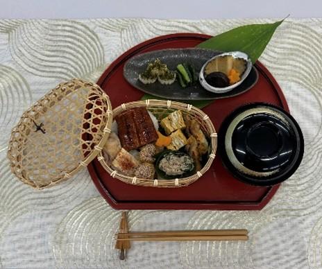 実践女子大学の学生２人が伊能忠敬の献立書をもとに『下諏訪宿本陣EDO BENTO』を開発し江戸の食を再現。１０月８日に長野県下諏訪町でお披露目会を開催します。