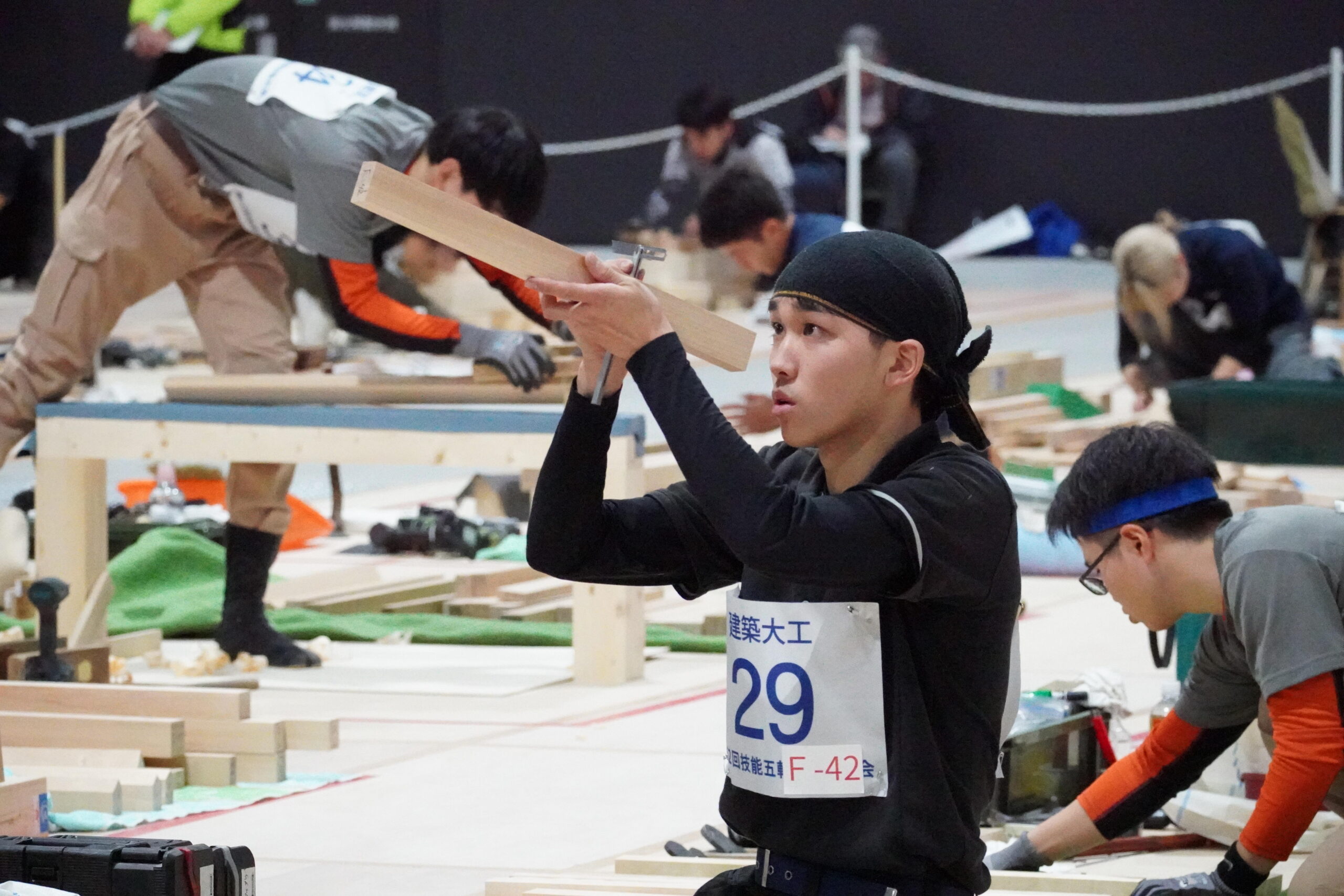 第62回技能五輪全国大会において、ものつくり大学建設学科の3名が銀賞を受賞！