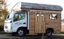 patagonia「Worn Wear College Tour」を近畿大学で開催