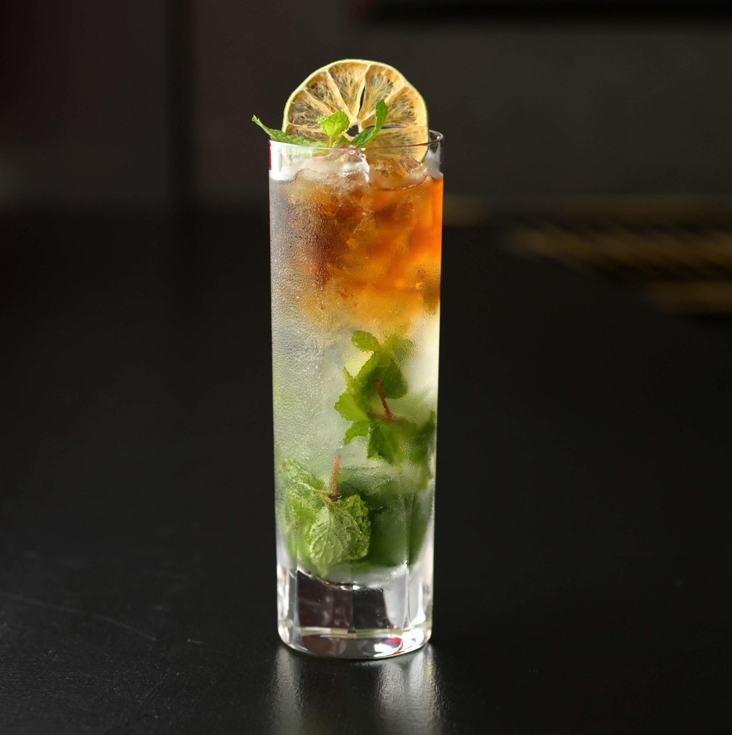 【大阪樟蔭女子大学】■京阪神の飲食店と連携したオルタナティブアルコールの普及を目指した取り組み■”勉強中に飲みたい”オルタナティブアルコールを学生が考案