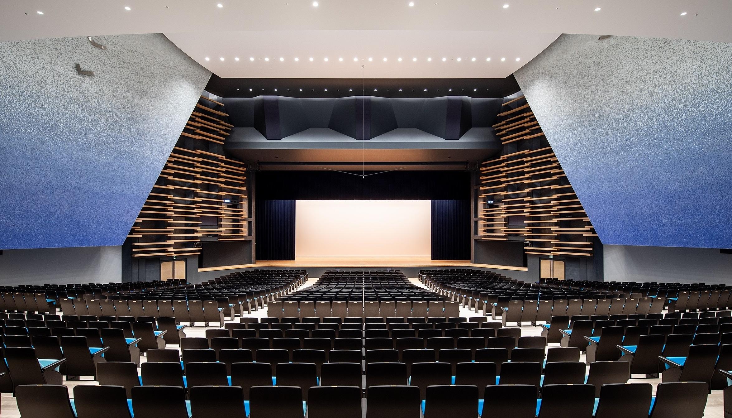 学生の教養や芸術への理解を深める場 — 昭和女子大学人見記念講堂がリニューアル