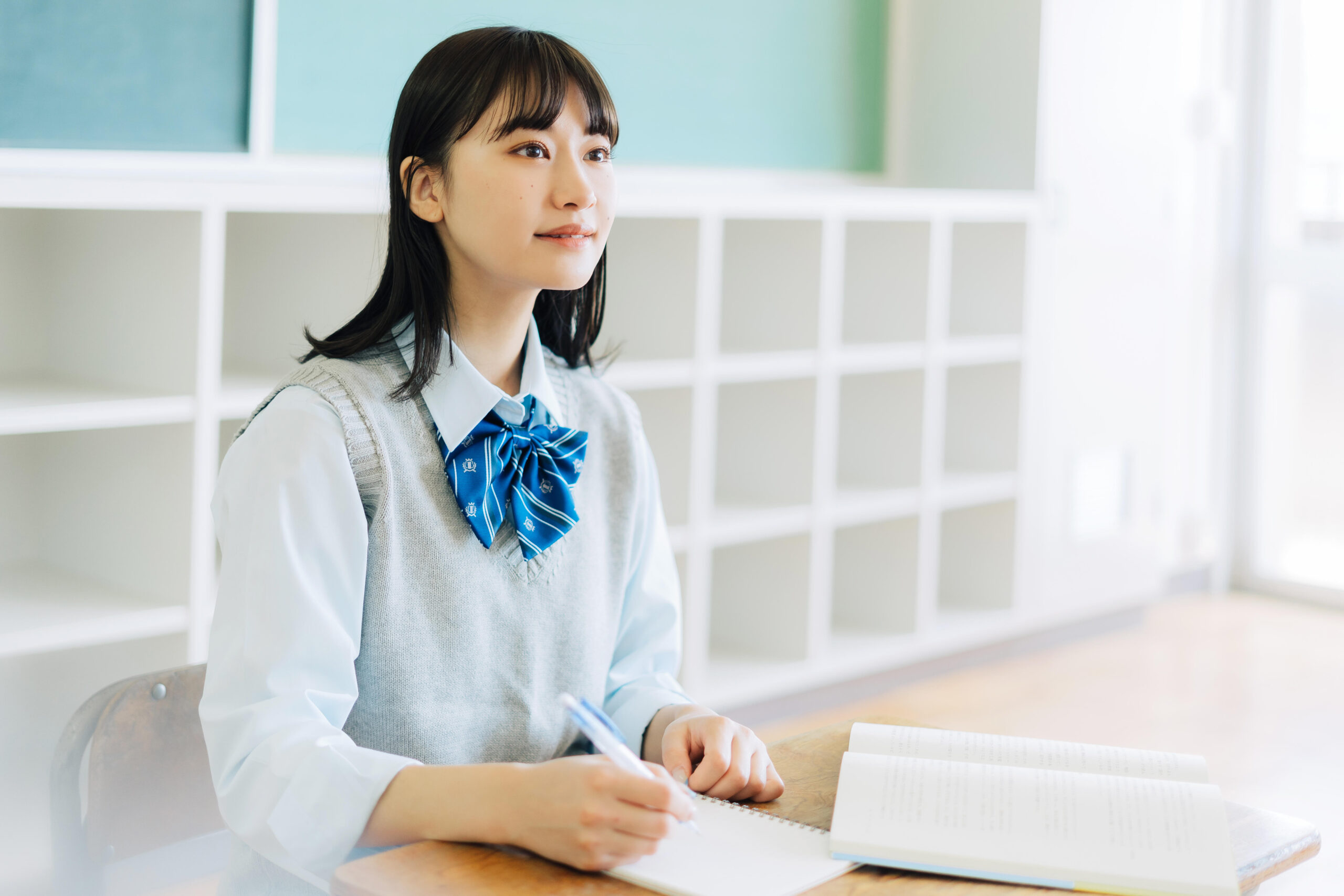 【拓殖大学】2025年4月、政経学部に新しく「社会安全学科」が誕生！警察官、消防官、公務員など社会に貢献できる人材育成を目指す。