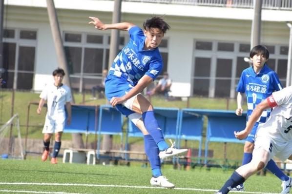 【中部大学】中部大学サッカー部から初のJリーガーが誕生–長井 結矢さんがFC岐阜に入団内定–