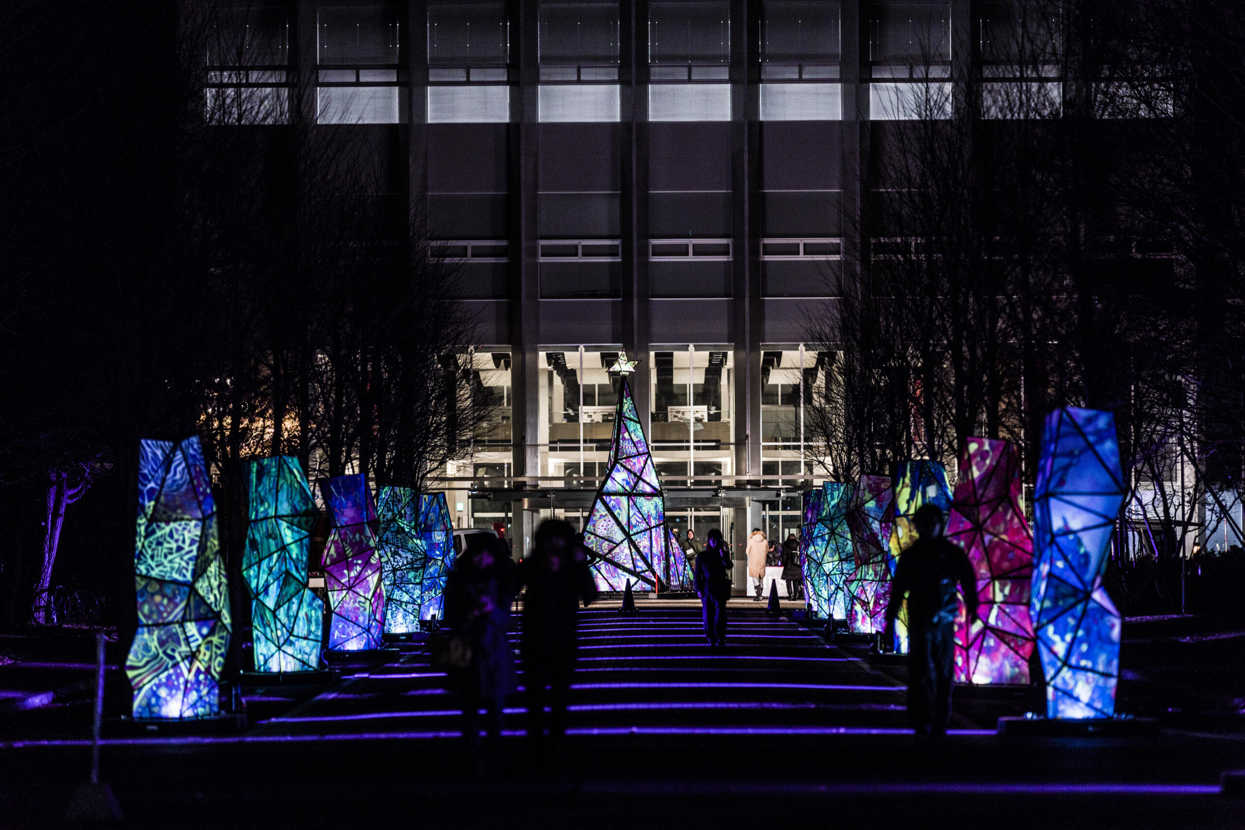 北海道科学大学が2019年12月2日（月）～25日（水）までキャンパス・イルミネーションを実施 — 開催に先立ち、小学生を対象にしたイルミネーションづくりのワークショップも