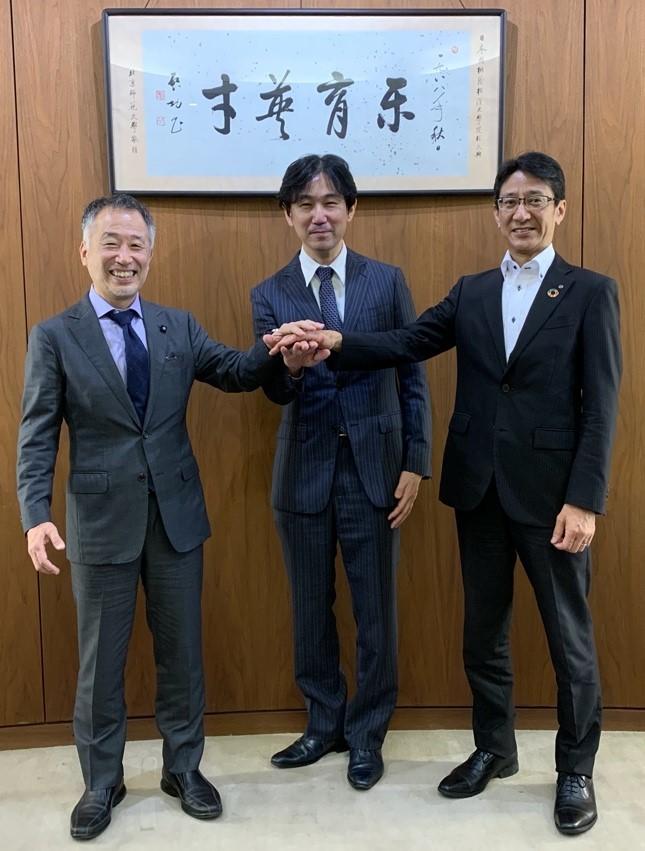 学校法人桐蔭学園が株式会社アントレ・横浜信用金庫と産学連携を開始 — 卒業生や地域人材の新しい学びとパラレルキャリアを支援、連携第一弾として11月21日にオンラインセミナーを開催