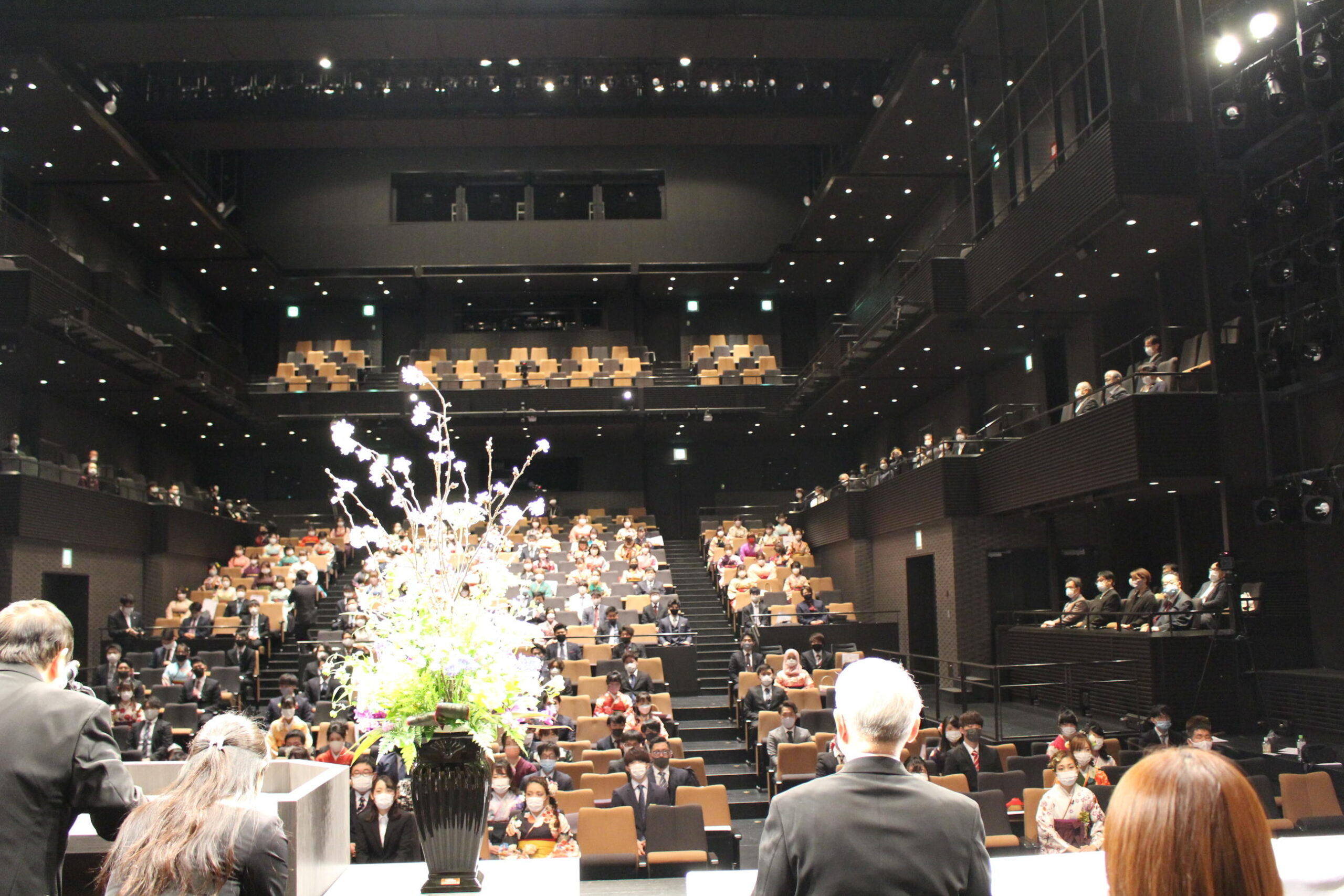 東日本国際大学・いわき短期大学が令和2年度学位記授与式を挙行 — 214名の学生らが晴れの日を迎える