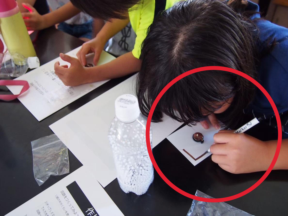 6/22　小学生に理科のワクワクを届ける 電子回路ペン講座を相模大野で開催　相模女子大学と小田急グループ3社の連携事業　昨年の2倍規模で実施