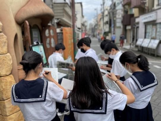 成蹊中学2年生が吉祥寺を舞台に探究学習を実施「吉祥寺」を”桃李”の人々が集う街と捉えて行った「TORITOWN KICHIJOJI project」学年発表大会を開催