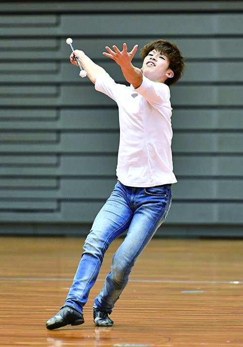 バトントワーリング部より2名が世界大会に出場決定！世界バトントワーリング選手権大会 壮行会のご案内 — 大阪成蹊大学