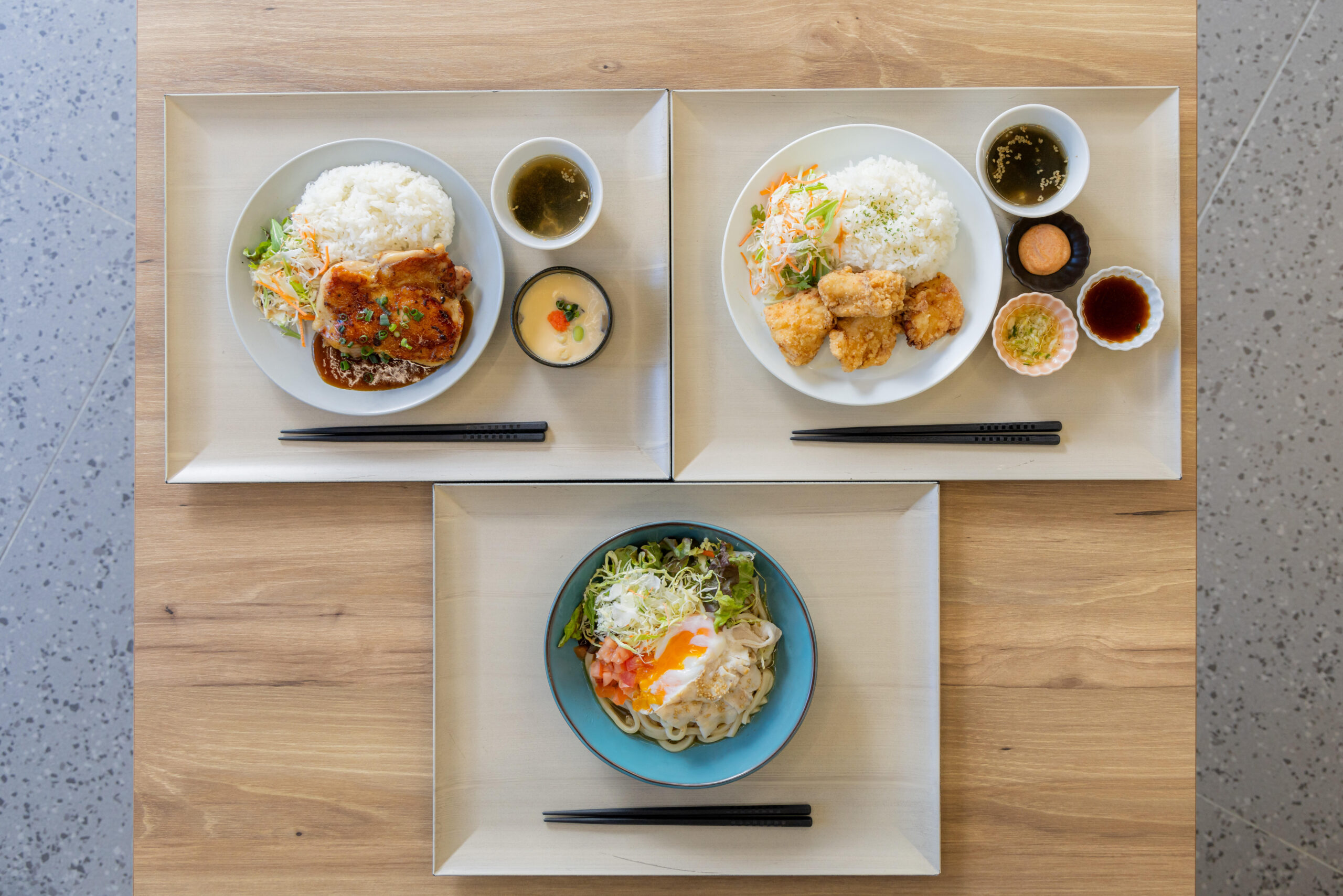 【東洋大学】国内初！大学生が日本酒造りから酒粕の課題解決に挑む！酒粕プロジェクト『大学生が食べたい！』 酒粕活用 学食メニュー3種を発表