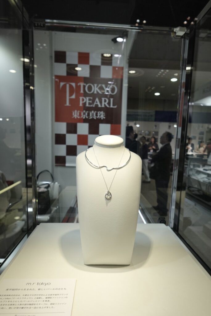「m_r tokyo」がジュエリー分野へ初進出:第37回国際宝飾展 展示ブースの様子